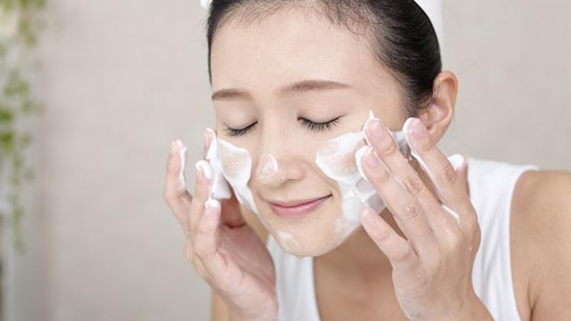 cham-soc-da-mat-mua-dong-7 Rửa sạch mặt giúp da khỏe đẹp hơn
